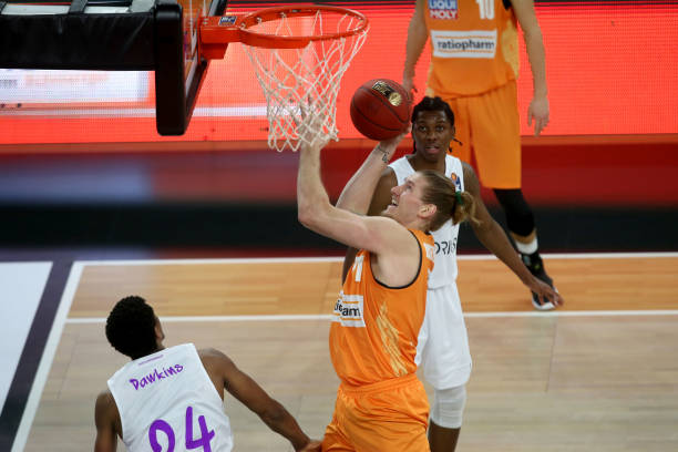 程中保持状 程中保持状