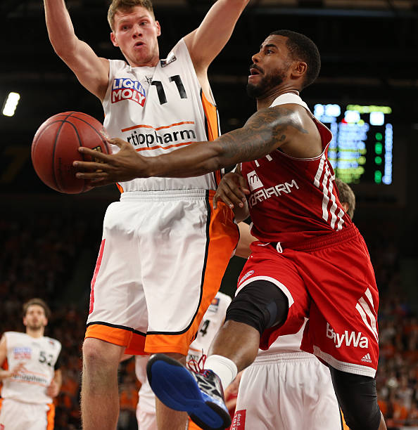 的出色发挥 的出色发挥