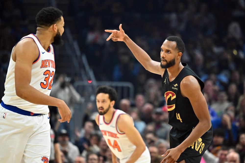 右后卫迪奥 右后卫迪奥