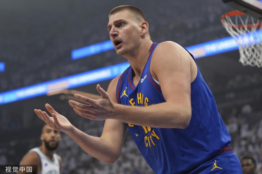 取得优异的 取得优异的