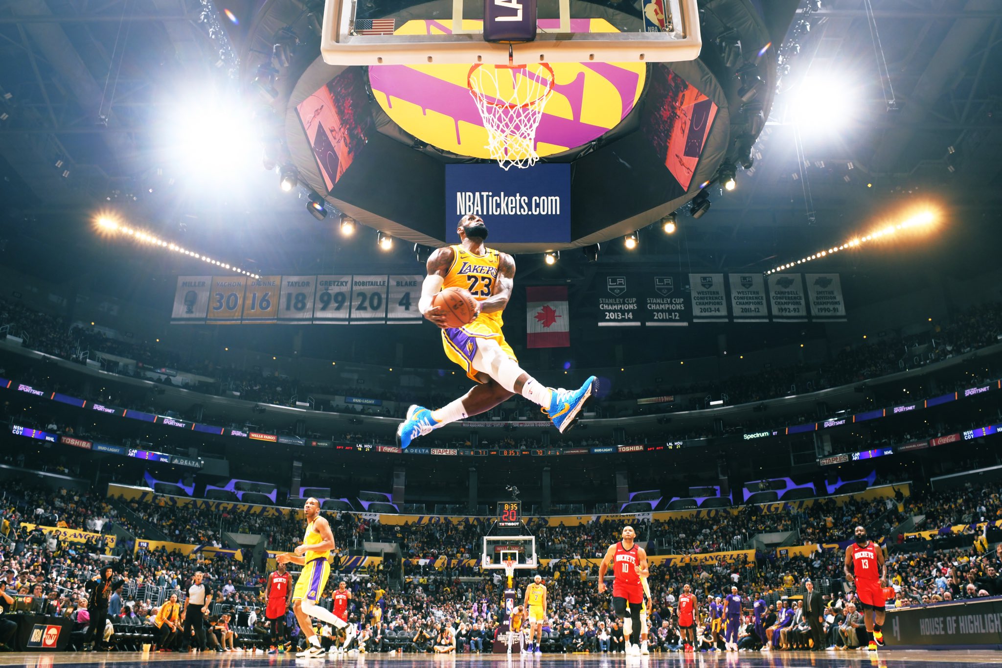 我可以帮你 我可以帮你