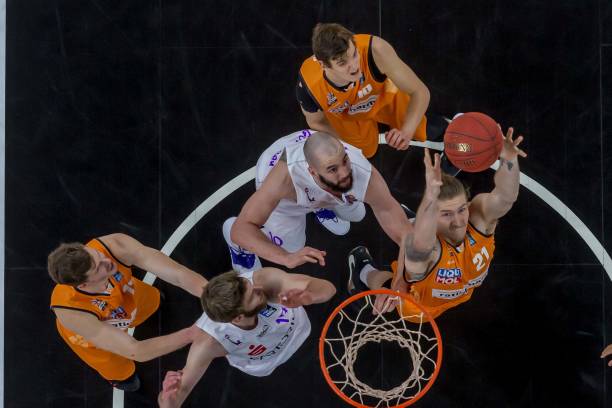 主题解读 主题解读