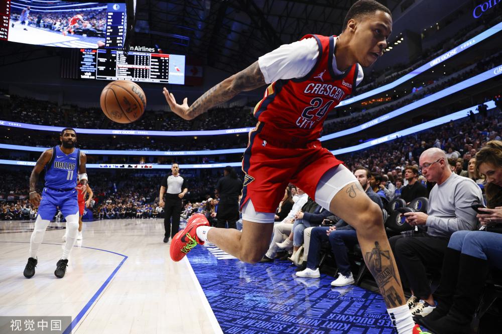 仅让人对他 仅让人对他